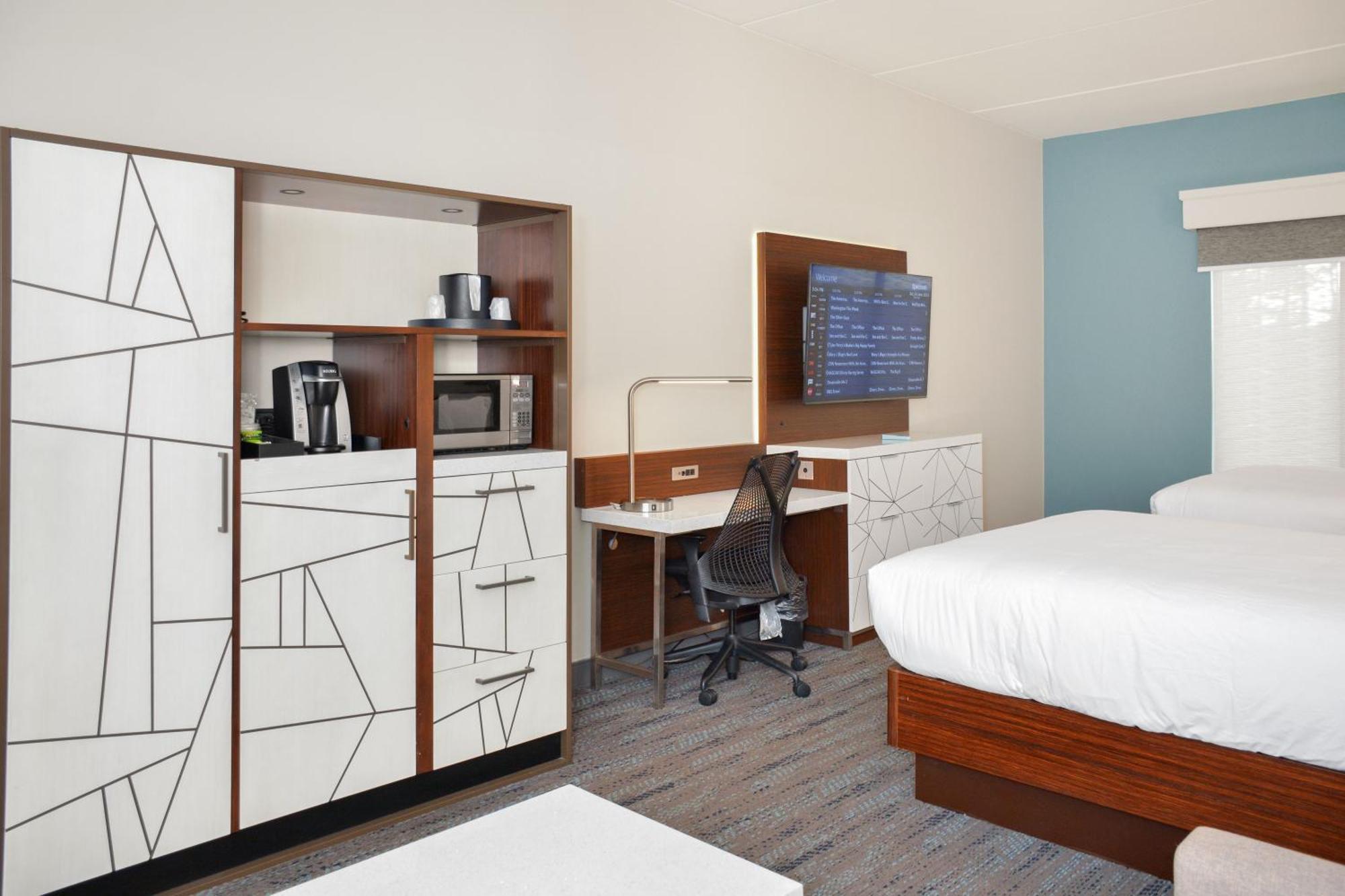 Four Points By Sheraton Fayetteville Fort Liberty Exterior photo